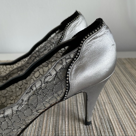 Stuart Weitzman Silver Lace Pumps - Picture 10 of 14